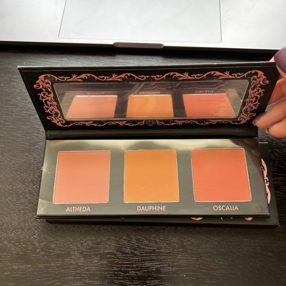 Lovecraft Beauty Blush Palette